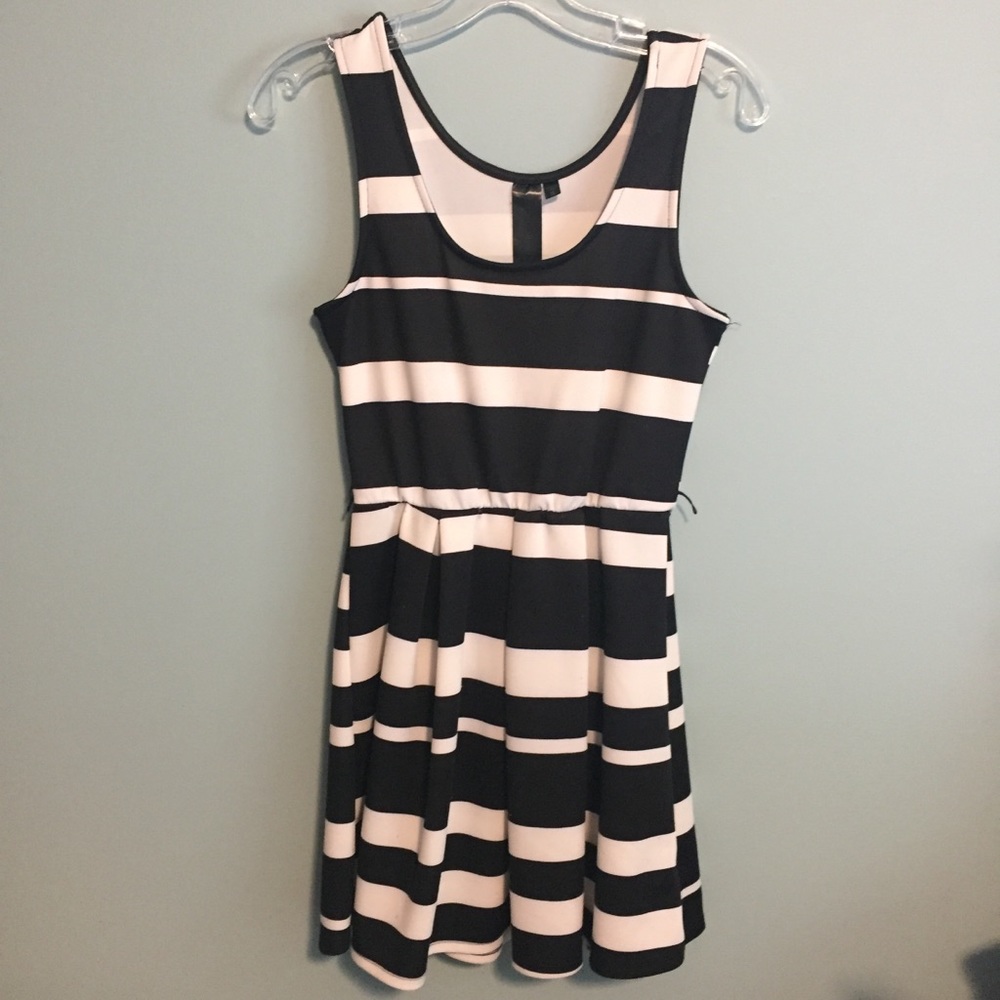 Black and white dress